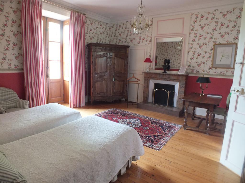 Chateau De Naze Vivy-Saumur Ruang foto