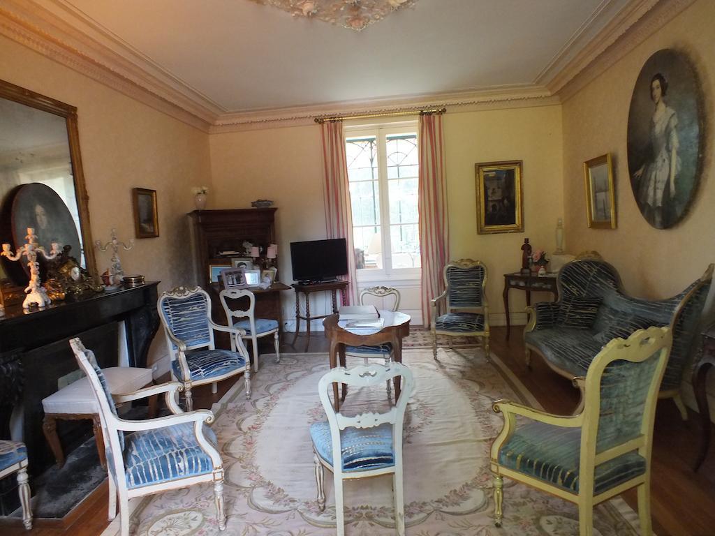 Chateau De Naze Vivy-Saumur Bagian luar foto