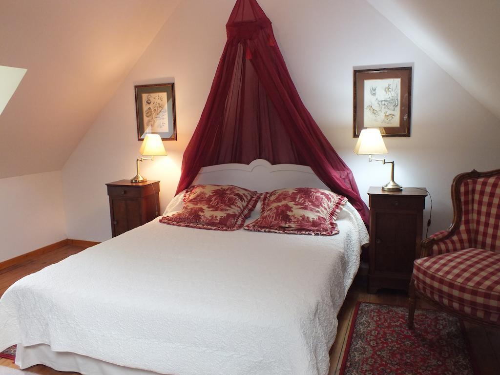 Chateau De Naze Vivy-Saumur Ruang foto
