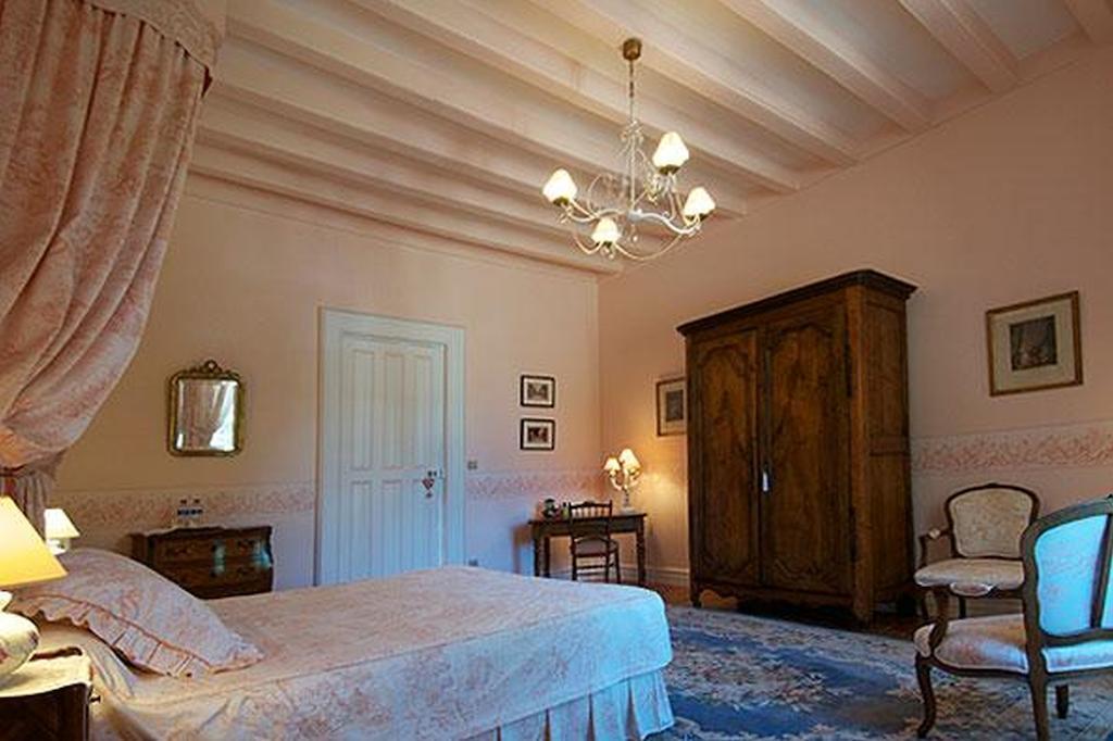 Chateau De Naze Vivy-Saumur Ruang foto